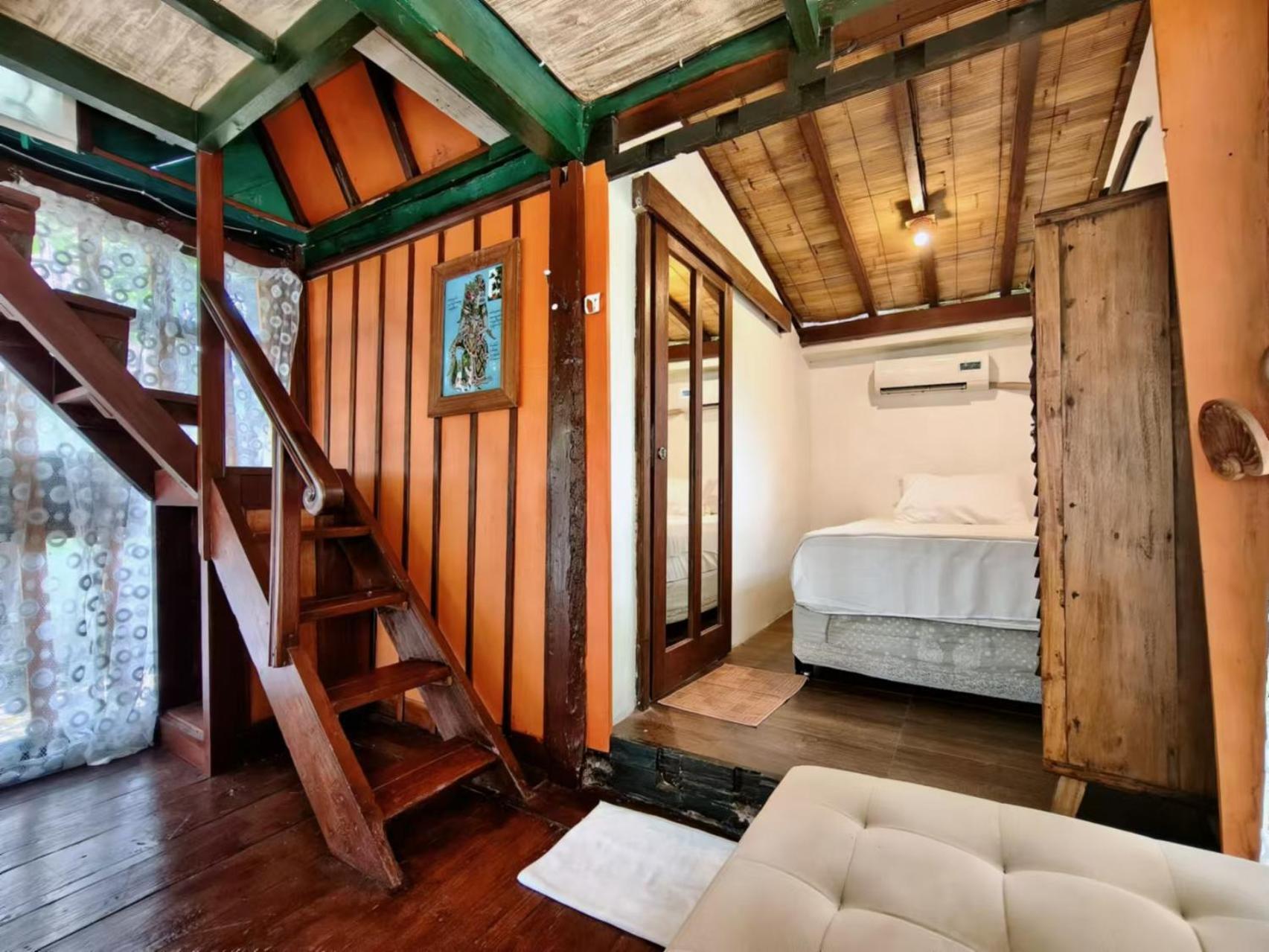 Panda Lumbung Tempat Tidur & Sarapan